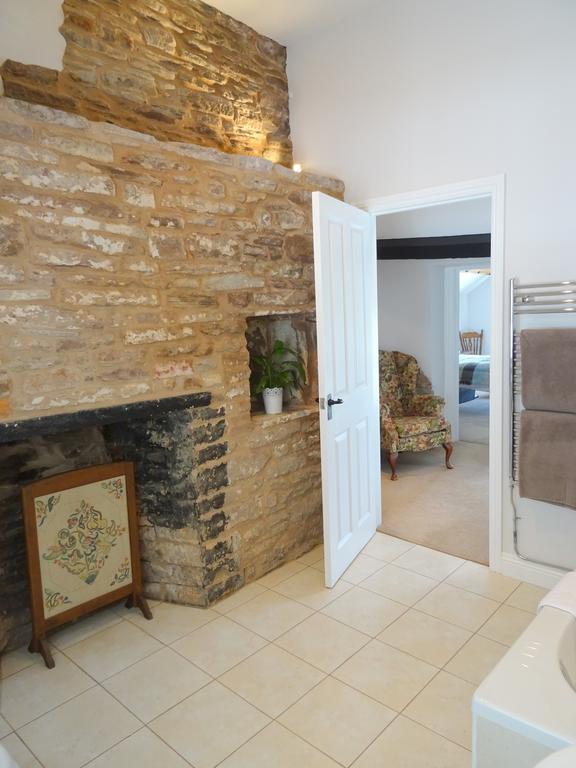 Garway Moon Inn المظهر الخارجي الصورة